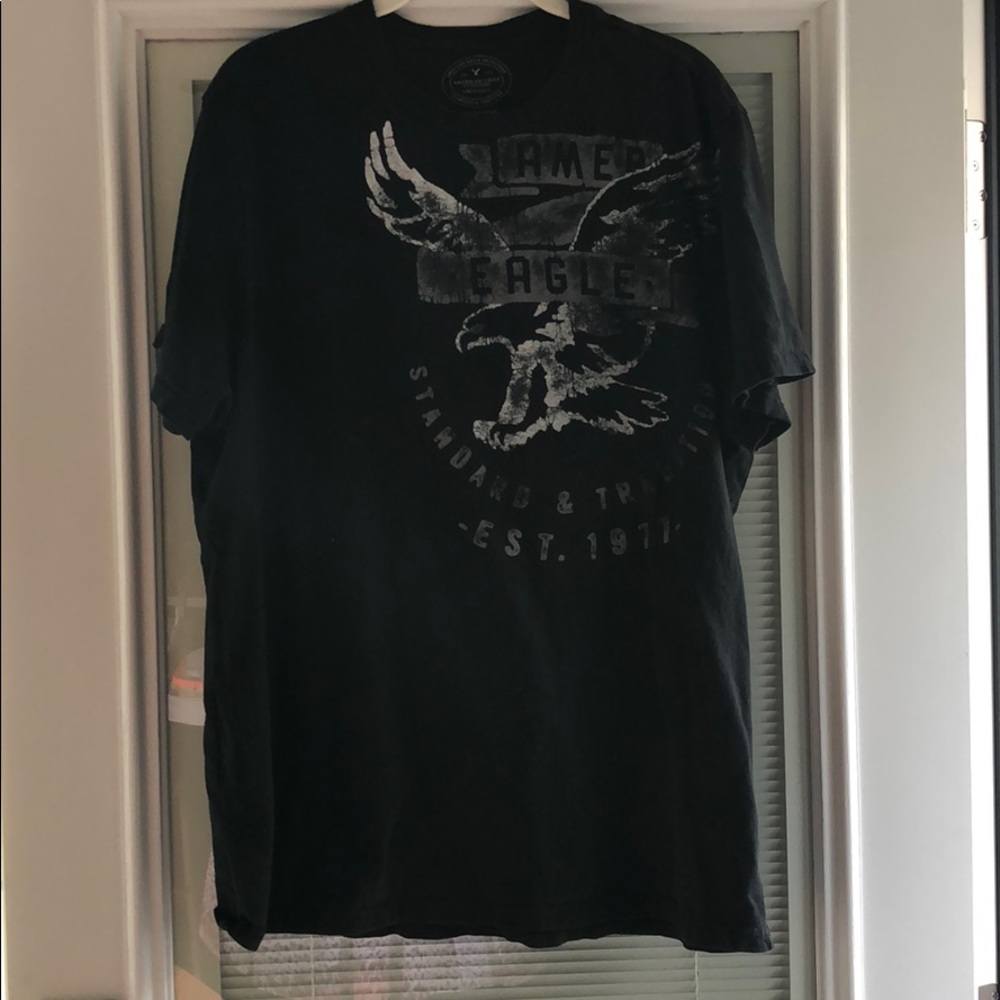 American Eagle size XL black shirt